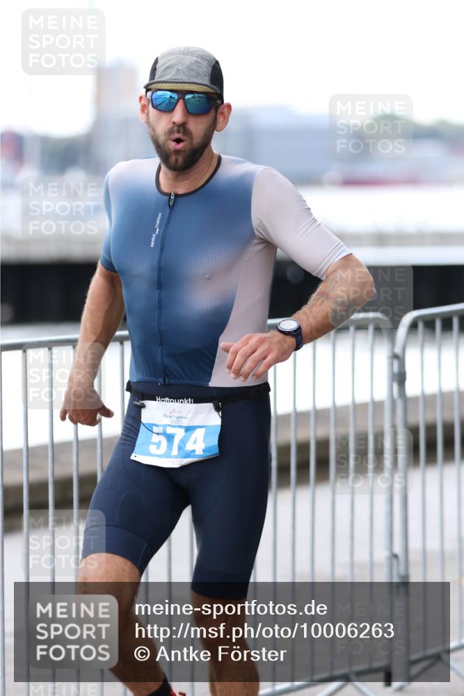 16.08.2026 - KN Förde Triathlon 2026 Antke Förster http://msf.ph/oto/10006263 16.08.2026 13:45:40 Laufen 574 meine-sportfotos.de
