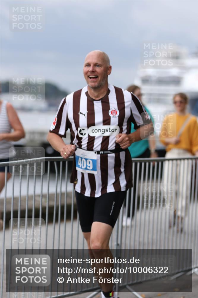 16.08.2026 - KN Förde Triathlon 2026 Antke Förster http://msf.ph/oto/10006322 16.08.2026 12:02:06 Laufen 409 meine-sportfotos.de