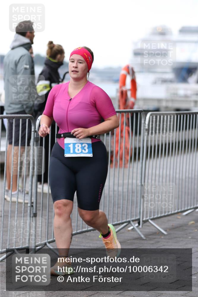 16.08.2026 - KN Förde Triathlon 2026 Antke Förster http://msf.ph/oto/10006342 16.08.2026 10:21:52 Laufen 183 meine-sportfotos.de