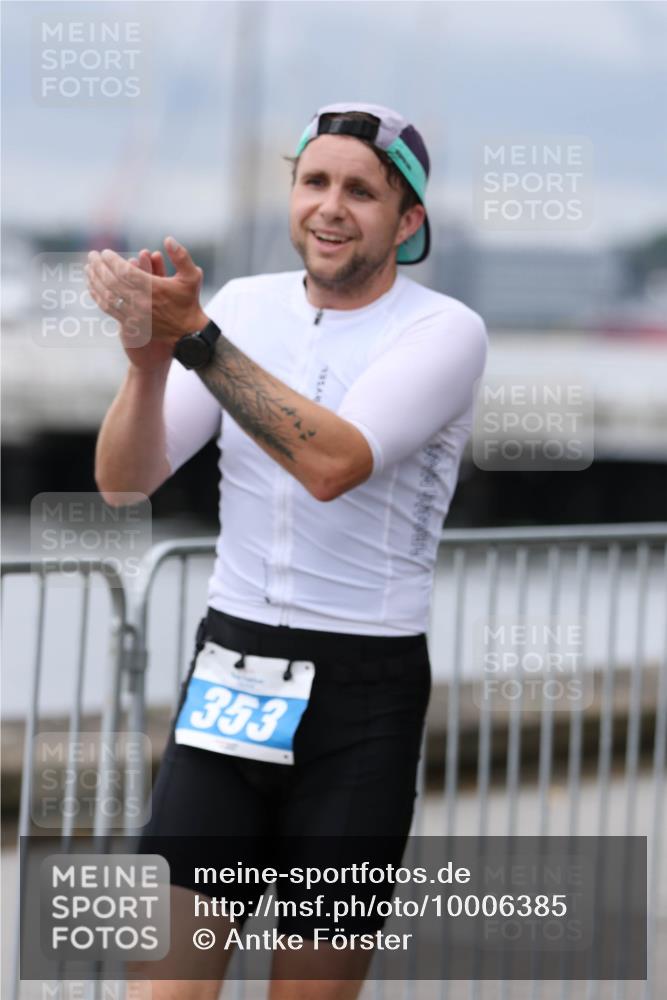 16.08.2026 - KN Förde Triathlon 2026 Antke Förster http://msf.ph/oto/10006385 16.08.2026 12:02:36 Laufen 353 meine-sportfotos.de