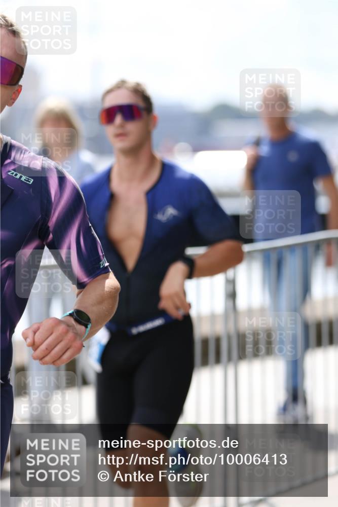 16.08.2026 - KN Förde Triathlon 2026 Antke Förster http://msf.ph/oto/10006413 16.08.2026 13:46:37 Laufen 3 meine-sportfotos.de