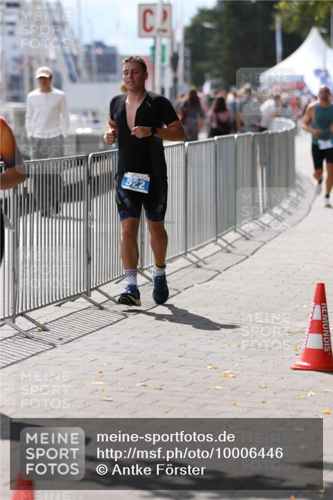16.08.2026 - KN Förde Triathlon 2026 Antke Förster http://msf.ph/oto/10006446 16.08.2026 13:47:03 Laufen 70, 2, 2 meine-sportfotos.de