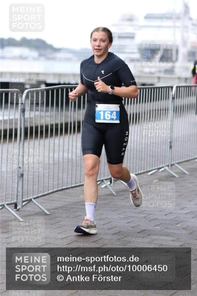 16.08.2026 - KN Förde Triathlon 2026 Antke Förster http://msf.ph/oto/10006450 16.08.2026 10:22:32 Laufen 164 meine-sportfotos.de