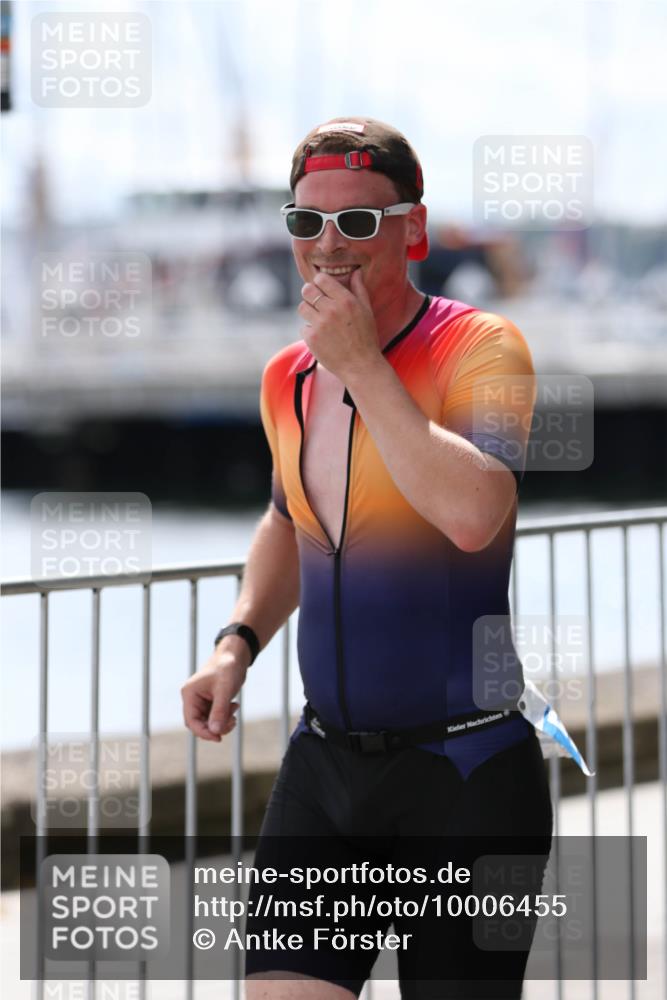 16.08.2026 - KN Förde Triathlon 2026 Antke Förster http://msf.ph/oto/10006455 16.08.2026 13:47:06 Laufen  meine-sportfotos.de
