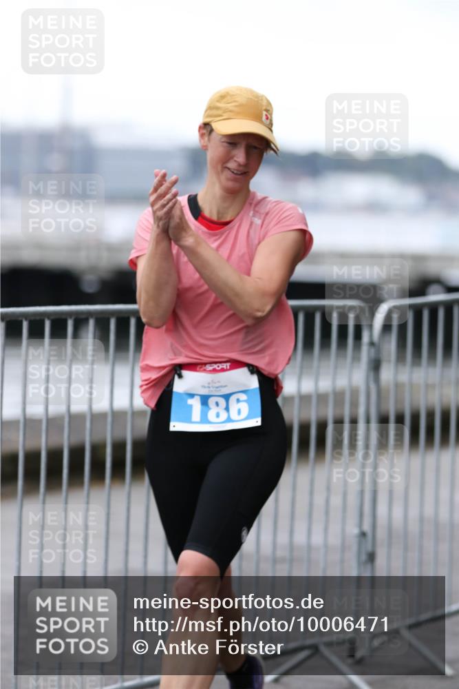 16.08.2026 - KN Förde Triathlon 2026 Antke Förster http://msf.ph/oto/10006471 16.08.2026 10:22:41 Laufen 186 meine-sportfotos.de