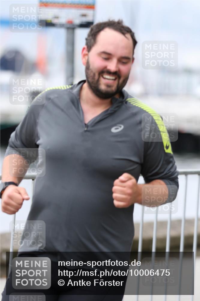 16.08.2026 - KN Förde Triathlon 2026 Antke Förster http://msf.ph/oto/10006475 16.08.2026 12:03:17 Laufen  meine-sportfotos.de