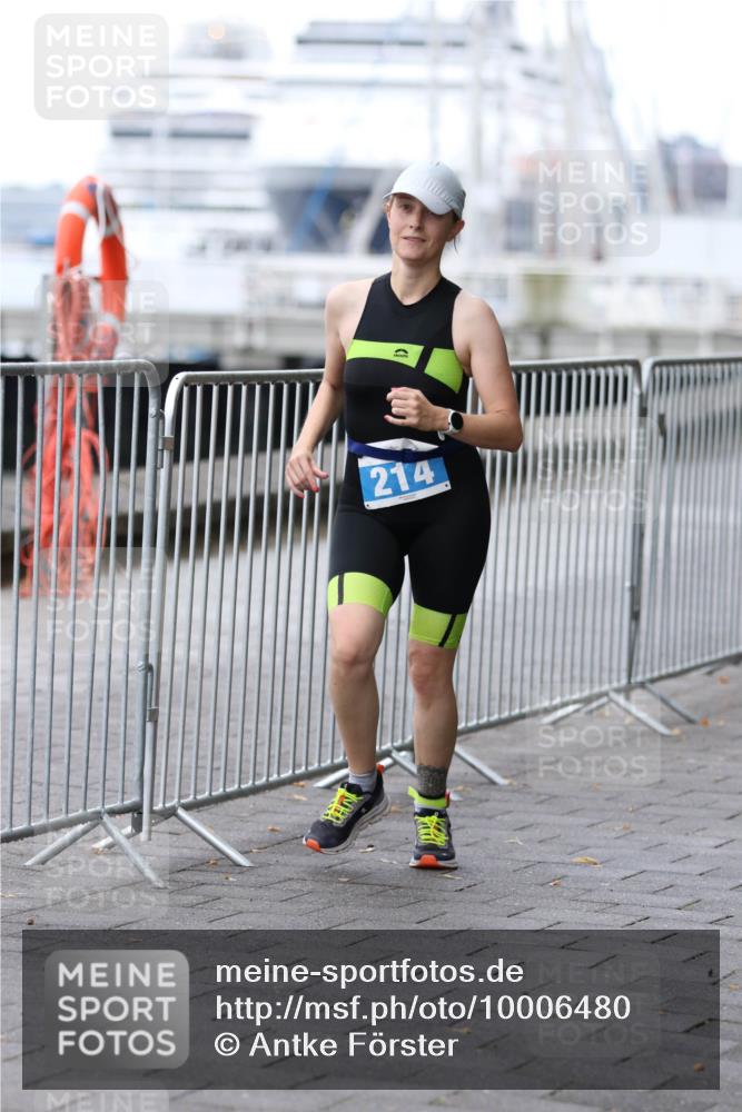 16.08.2026 - KN Förde Triathlon 2026 Antke Förster http://msf.ph/oto/10006480 16.08.2026 10:22:49 Laufen 214 meine-sportfotos.de