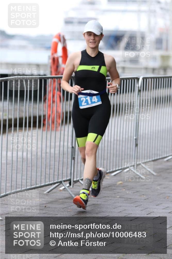 16.08.2026 - KN Förde Triathlon 2026 Antke Förster http://msf.ph/oto/10006483 16.08.2026 10:22:49 Laufen 214 meine-sportfotos.de