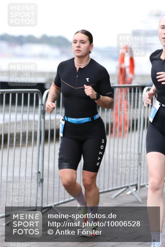 16.08.2026 - KN Förde Triathlon 2026 Antke Förster http://msf.ph/oto/10006528 16.08.2026 10:23:03 Laufen  meine-sportfotos.de