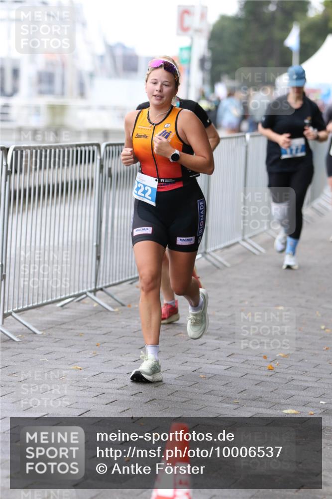 16.08.2026 - KN Förde Triathlon 2026 Antke Förster http://msf.ph/oto/10006537 16.08.2026 10:23:12 Laufen 22 meine-sportfotos.de