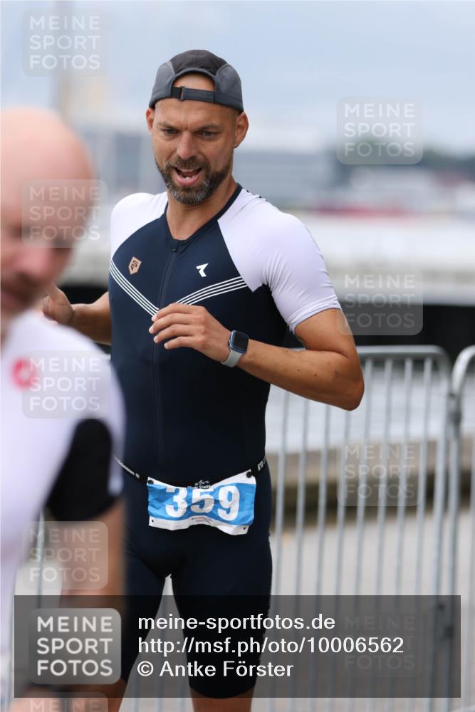 16.08.2026 - KN Förde Triathlon 2026 Antke Förster http://msf.ph/oto/10006562 16.08.2026 12:04:10 Laufen 359 meine-sportfotos.de