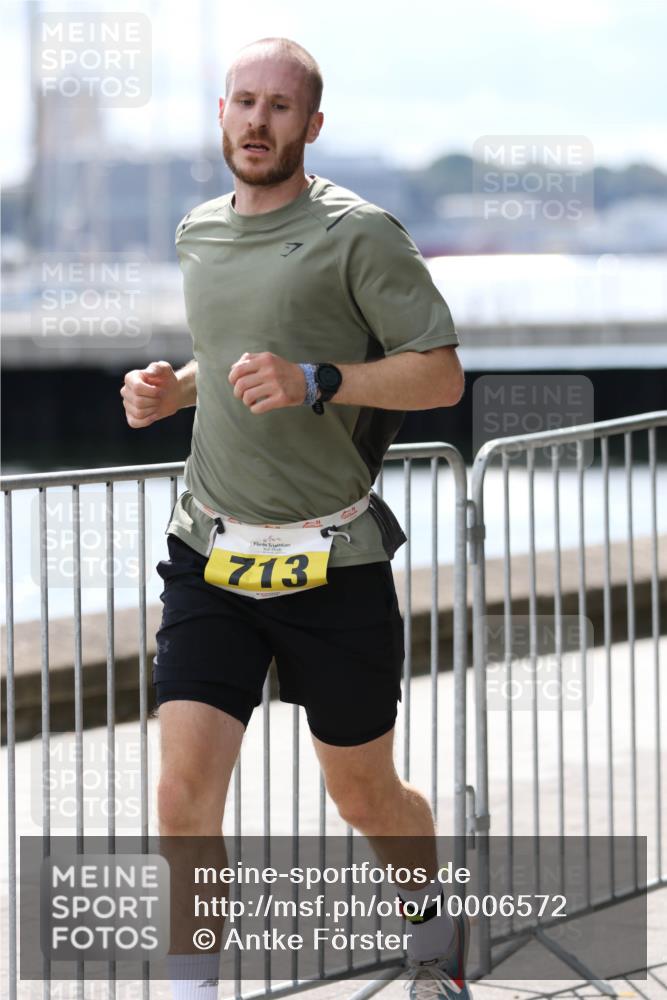 16.08.2026 - KN Förde Triathlon 2026 Antke Förster http://msf.ph/oto/10006572 16.08.2026 13:47:56 Laufen 2026, 74, 713 meine-sportfotos.de