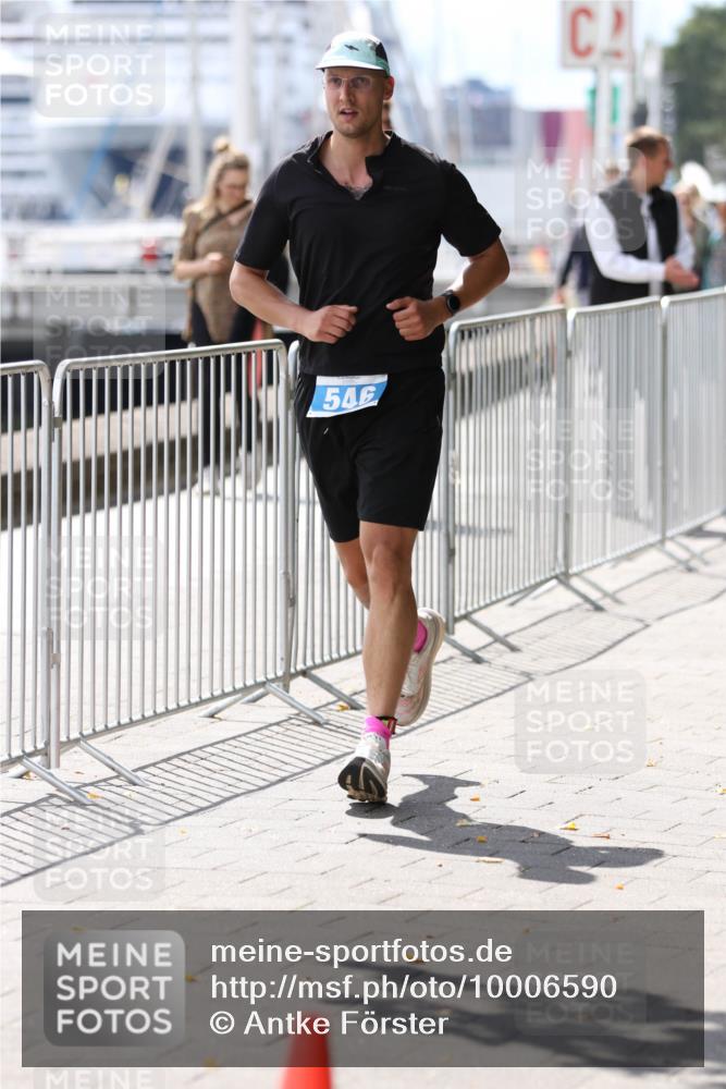 16.08.2026 - KN Förde Triathlon 2026 Antke Förster http://msf.ph/oto/10006590 16.08.2026 13:48:07 Laufen 546 meine-sportfotos.de