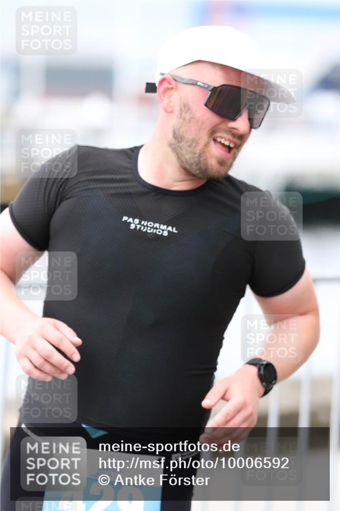 16.08.2026 - KN Förde Triathlon 2026 Antke Förster http://msf.ph/oto/10006592 16.08.2026 12:04:32 Laufen 429 meine-sportfotos.de