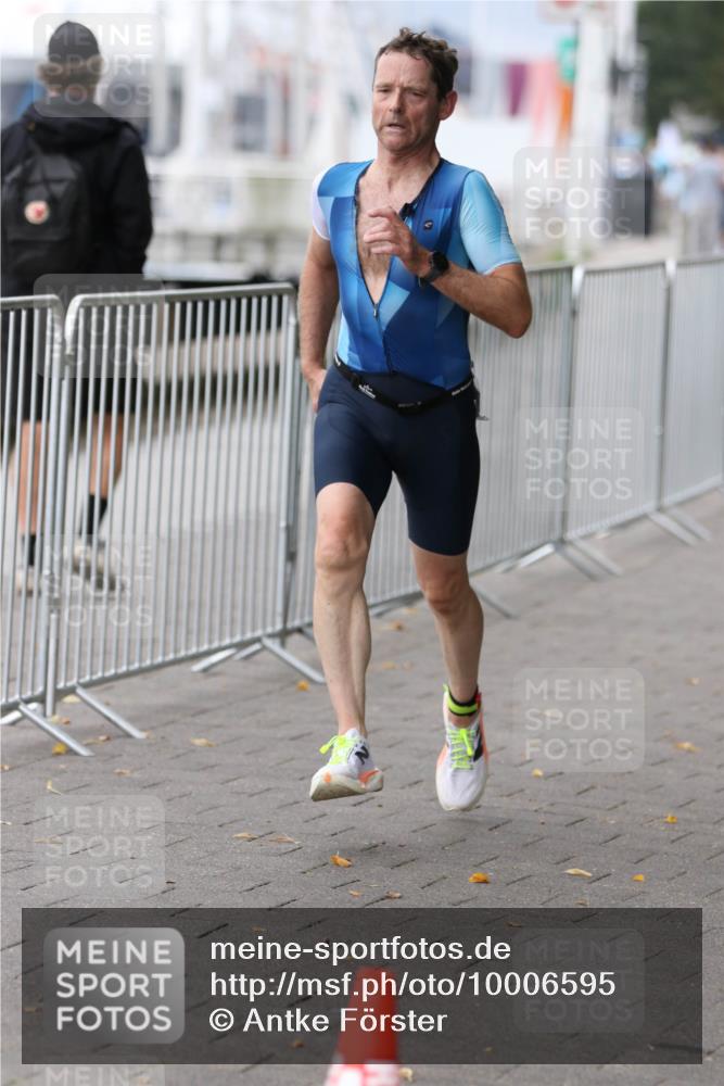 16.08.2026 - KN Förde Triathlon 2026 Antke Förster http://msf.ph/oto/10006595 16.08.2026 12:04:35 Laufen  meine-sportfotos.de