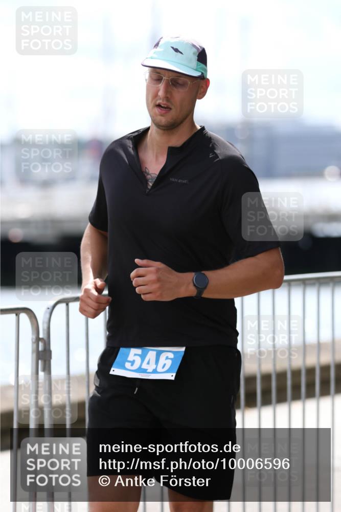 16.08.2026 - KN Förde Triathlon 2026 Antke Förster http://msf.ph/oto/10006596 16.08.2026 13:48:09 Laufen 546 meine-sportfotos.de