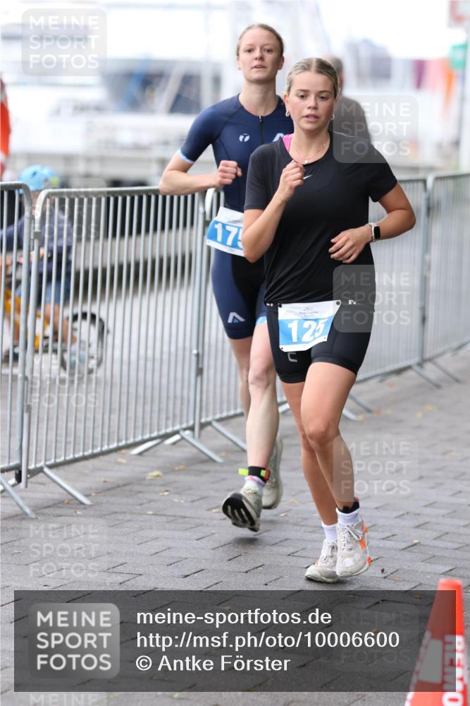 16.08.2026 - KN Förde Triathlon 2026 Antke Förster http://msf.ph/oto/10006600 16.08.2026 10:23:52 Laufen 17, 125 meine-sportfotos.de