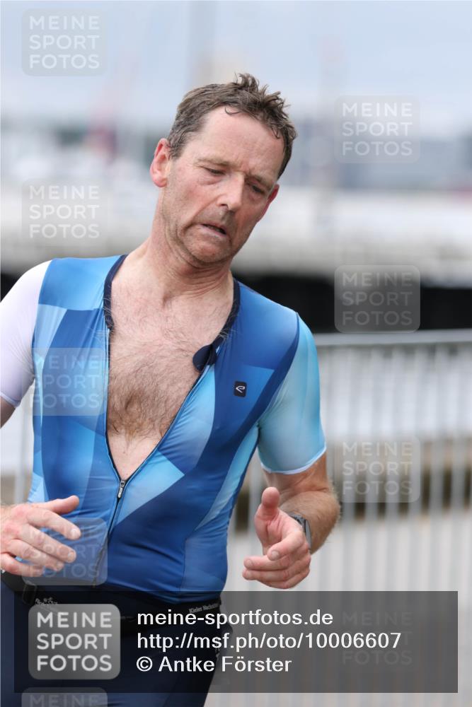 16.08.2026 - KN Förde Triathlon 2026 Antke Förster http://msf.ph/oto/10006607 16.08.2026 12:04:37 Laufen  meine-sportfotos.de