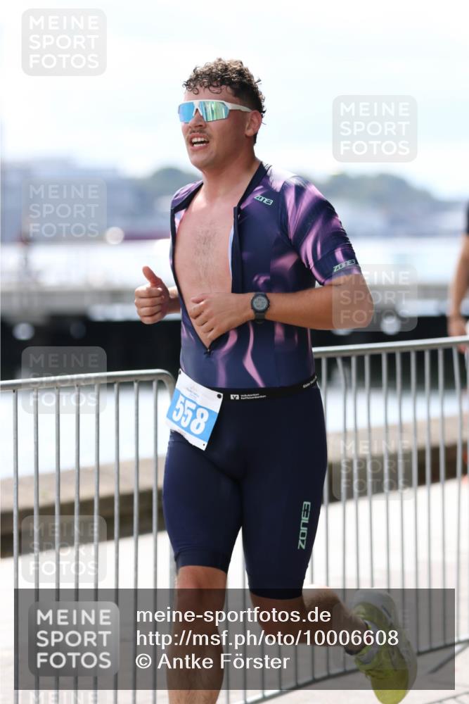 16.08.2026 - KN Förde Triathlon 2026 Antke Förster http://msf.ph/oto/10006608 16.08.2026 13:48:14 Laufen 558, 3, 3 meine-sportfotos.de