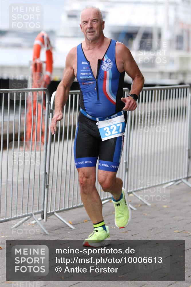 16.08.2026 - KN Förde Triathlon 2026 Antke Förster http://msf.ph/oto/10006613 16.08.2026 12:04:39 Laufen 327 meine-sportfotos.de