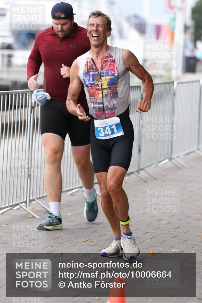 16.08.2026 - KN Förde Triathlon 2026 Antke Förster http://msf.ph/oto/10006664 16.08.2026 12:04:58 Laufen 341 meine-sportfotos.de