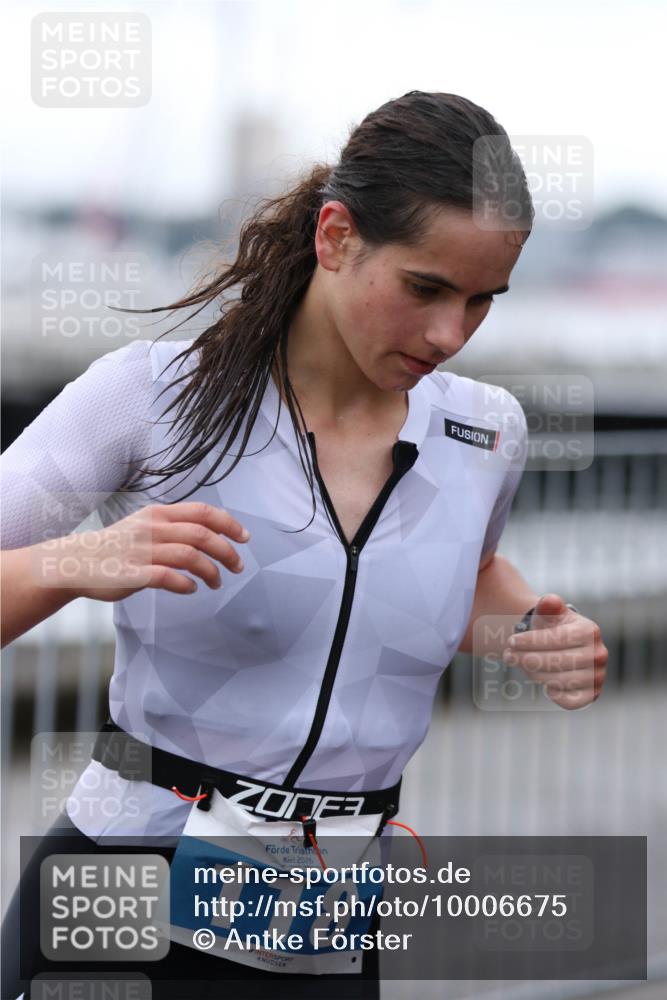 16.08.2026 - KN Förde Triathlon 2026 Antke Förster http://msf.ph/oto/10006675 16.08.2026 10:24:13 Laufen 2026, 118 meine-sportfotos.de