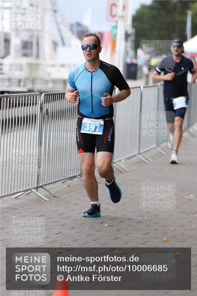 16.08.2026 - KN Förde Triathlon 2026 Antke Förster http://msf.ph/oto/10006685 16.08.2026 12:05:09 Laufen 397 meine-sportfotos.de