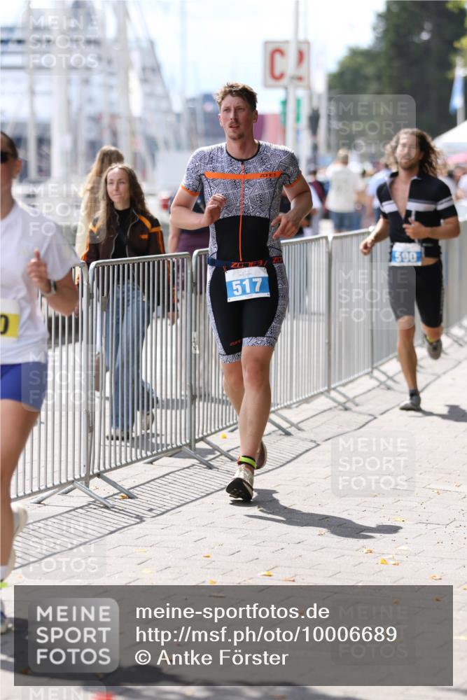 16.08.2026 - KN Förde Triathlon 2026 Antke Förster http://msf.ph/oto/10006689 16.08.2026 13:48:53 Laufen 517, 590 meine-sportfotos.de