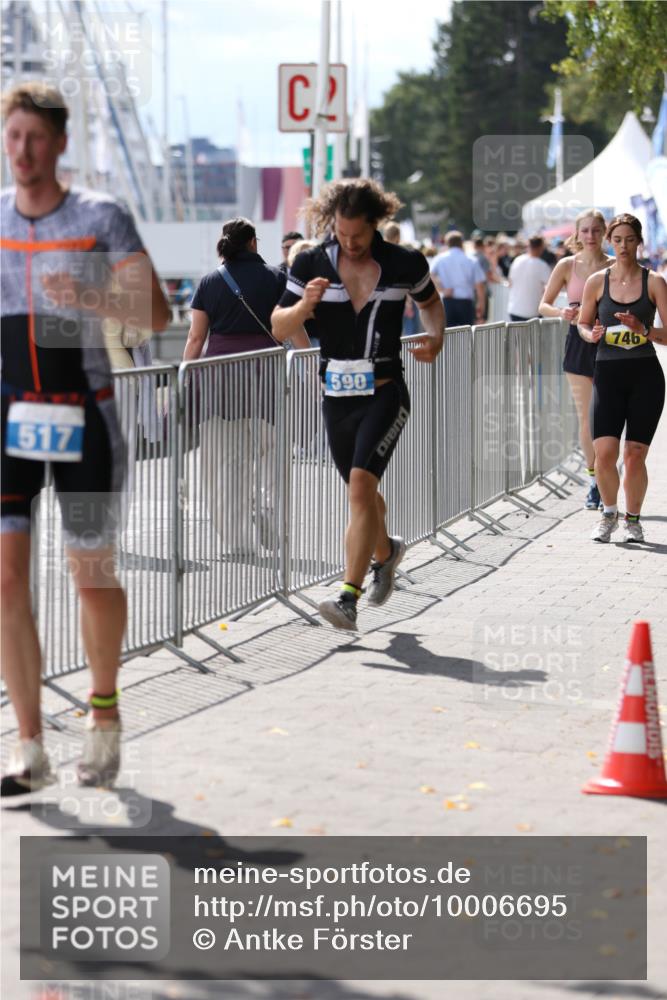 16.08.2026 - KN Förde Triathlon 2026 Antke Förster http://msf.ph/oto/10006695 16.08.2026 13:48:54 Laufen 517, 590, 746 meine-sportfotos.de