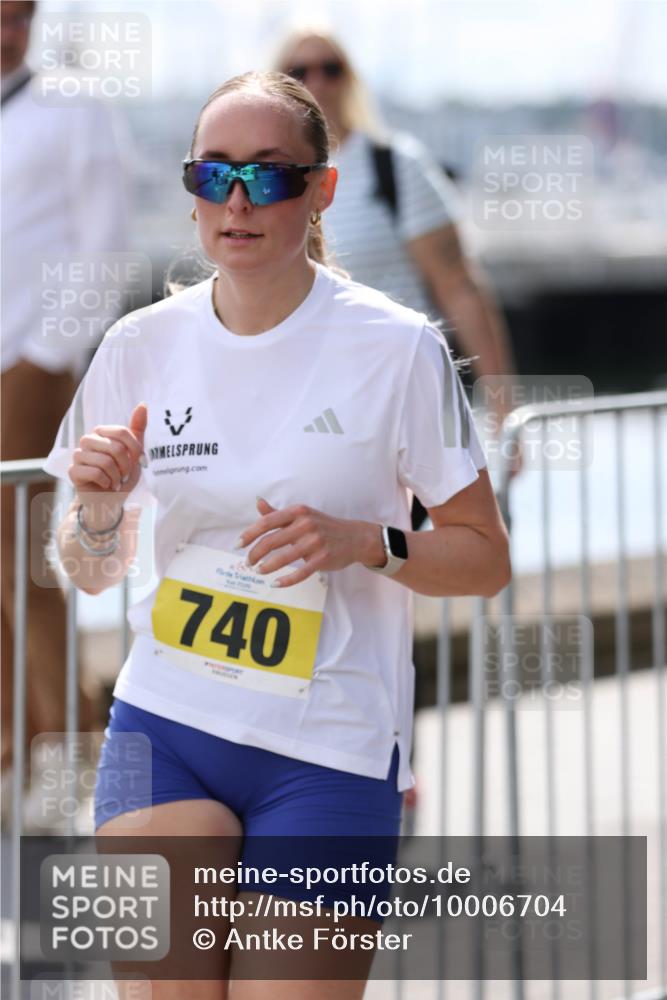 16.08.2026 - KN Förde Triathlon 2026 Antke Förster http://msf.ph/oto/10006704 16.08.2026 13:48:55 Laufen 740 meine-sportfotos.de