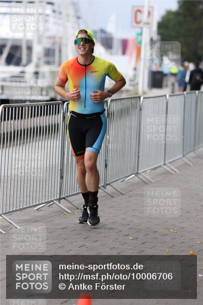16.08.2026 - KN Förde Triathlon 2026 Antke Förster http://msf.ph/oto/10006706 16.08.2026 12:05:15 Laufen 3 meine-sportfotos.de