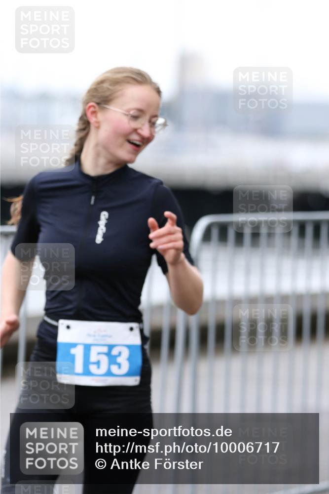 16.08.2026 - KN Förde Triathlon 2026 Antke Förster http://msf.ph/oto/10006717 16.08.2026 10:24:32 Laufen 153 meine-sportfotos.de