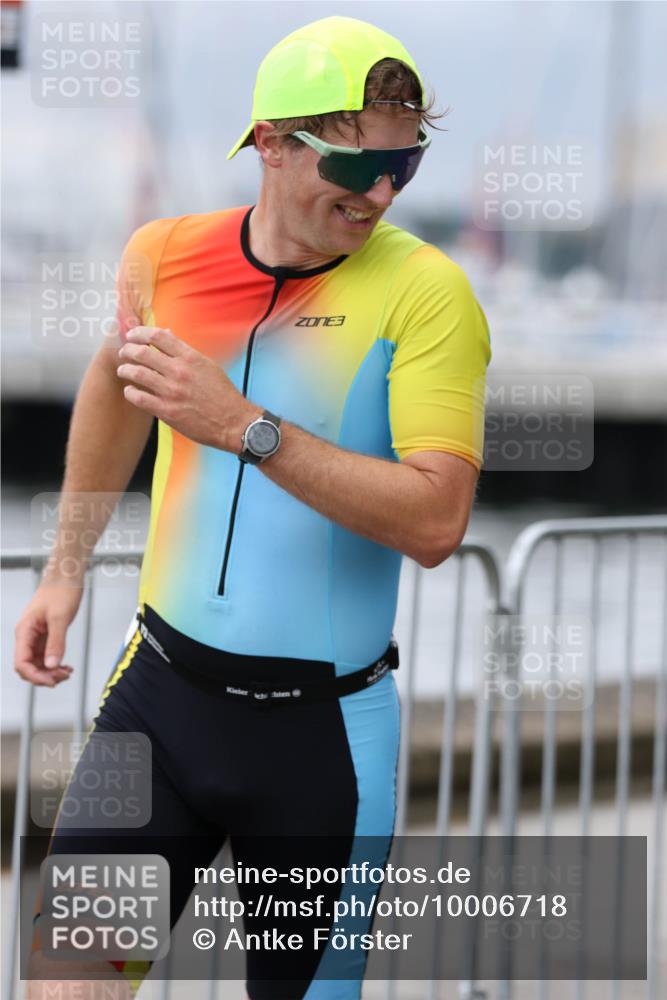 16.08.2026 - KN Förde Triathlon 2026 Antke Förster http://msf.ph/oto/10006718 16.08.2026 12:05:19 Laufen 3, 3 meine-sportfotos.de