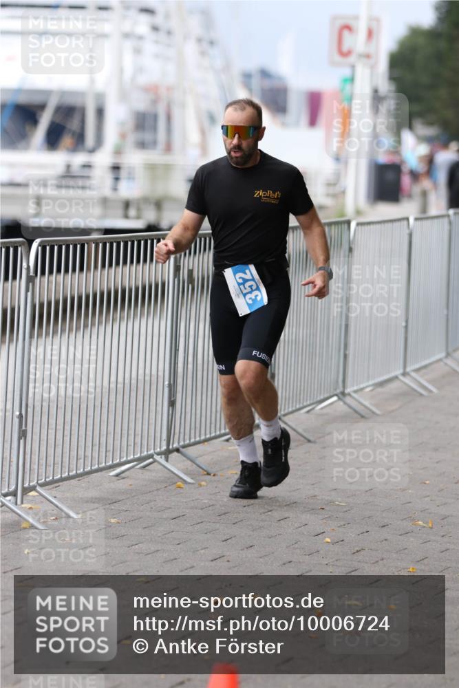 16.08.2026 - KN Förde Triathlon 2026 Antke Förster http://msf.ph/oto/10006724 16.08.2026 12:05:24 Laufen 352 meine-sportfotos.de