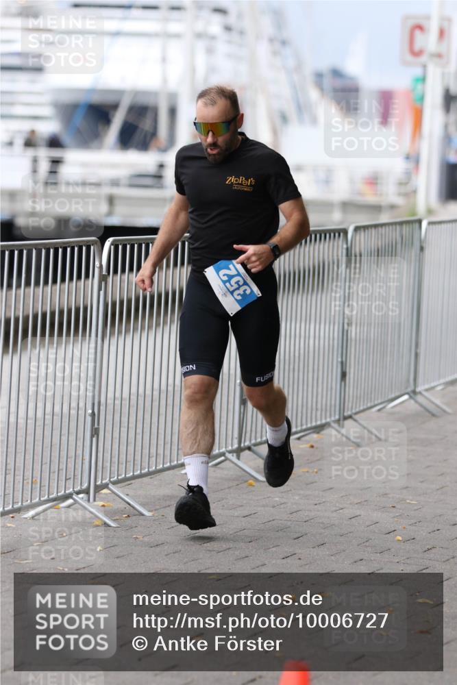 16.08.2026 - KN Förde Triathlon 2026 Antke Förster http://msf.ph/oto/10006727 16.08.2026 12:05:24 Laufen 352 meine-sportfotos.de
