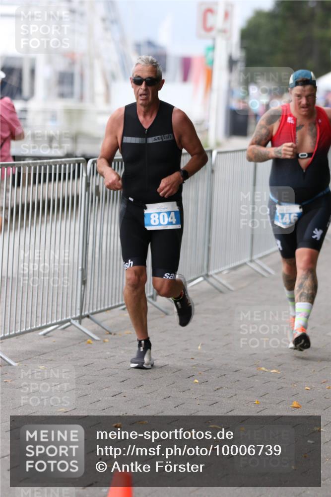 16.08.2026 - KN Förde Triathlon 2026 Antke Förster http://msf.ph/oto/10006739 16.08.2026 12:05:31 Laufen 804, 46 meine-sportfotos.de