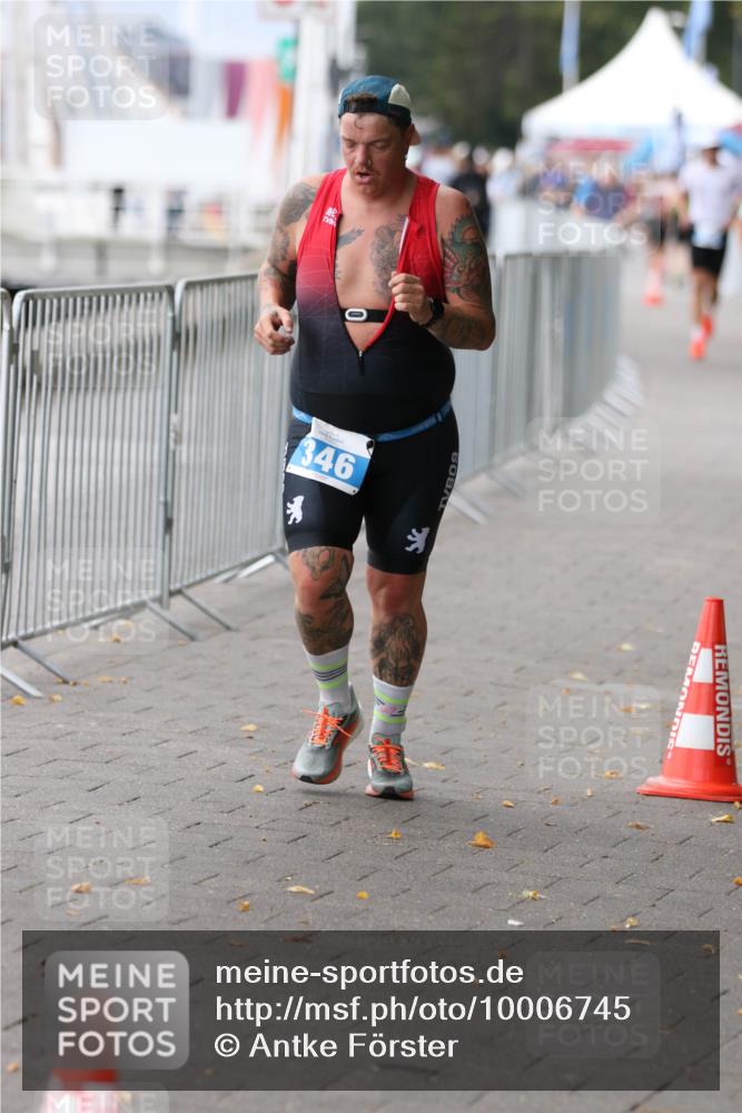 16.08.2026 - KN Förde Triathlon 2026 Antke Förster http://msf.ph/oto/10006745 16.08.2026 12:05:32 Laufen 346, 09 meine-sportfotos.de