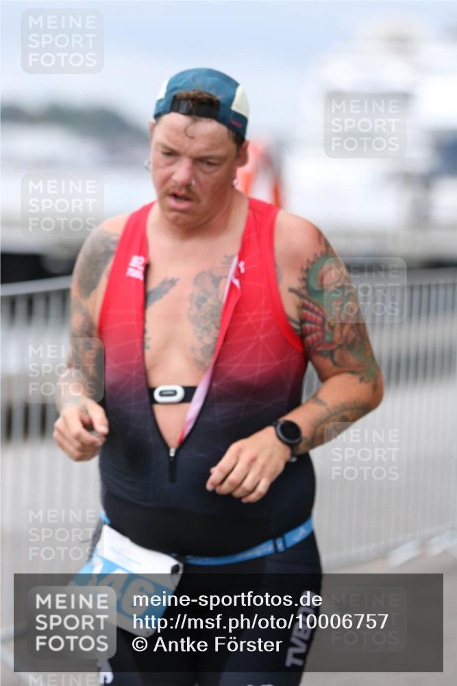 16.08.2026 - KN Förde Triathlon 2026 Antke Förster http://msf.ph/oto/10006757 16.08.2026 12:05:36 Laufen 46, 09 meine-sportfotos.de