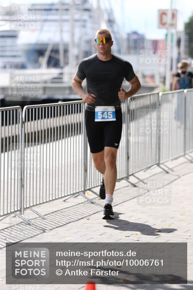 16.08.2026 - KN Förde Triathlon 2026 Antke Förster http://msf.ph/oto/10006761 16.08.2026 13:49:19 Laufen 545 meine-sportfotos.de