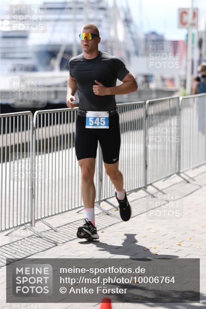 16.08.2026 - KN Förde Triathlon 2026 Antke Förster http://msf.ph/oto/10006764 16.08.2026 13:49:19 Laufen 545 meine-sportfotos.de