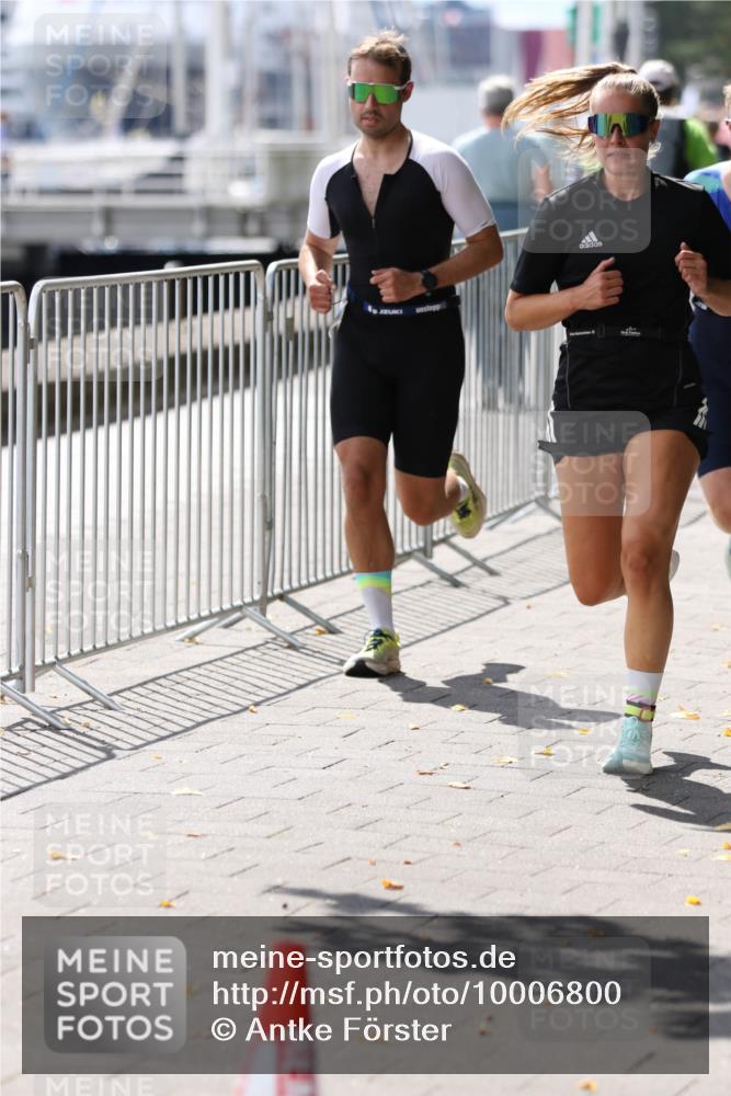 16.08.2026 - KN Förde Triathlon 2026 Antke Förster http://msf.ph/oto/10006800 16.08.2026 13:49:39 Laufen  meine-sportfotos.de