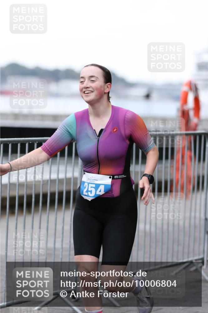 16.08.2026 - KN Förde Triathlon 2026 Antke Förster http://msf.ph/oto/10006804 16.08.2026 10:25:32 Laufen 2026, 254 meine-sportfotos.de