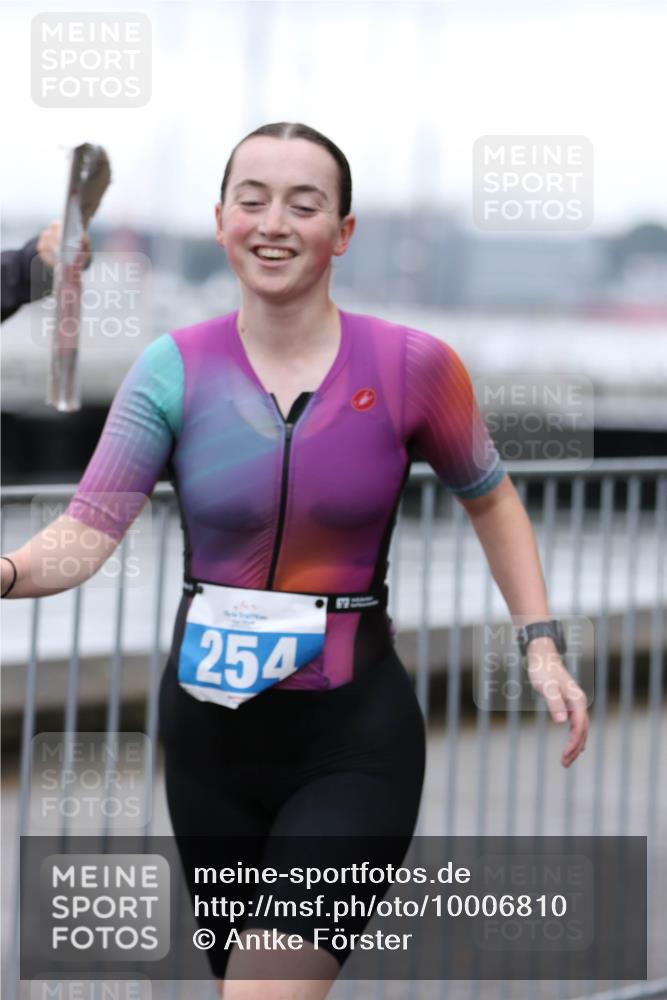 16.08.2026 - KN Förde Triathlon 2026 Antke Förster http://msf.ph/oto/10006810 16.08.2026 10:25:33 Laufen 254 meine-sportfotos.de