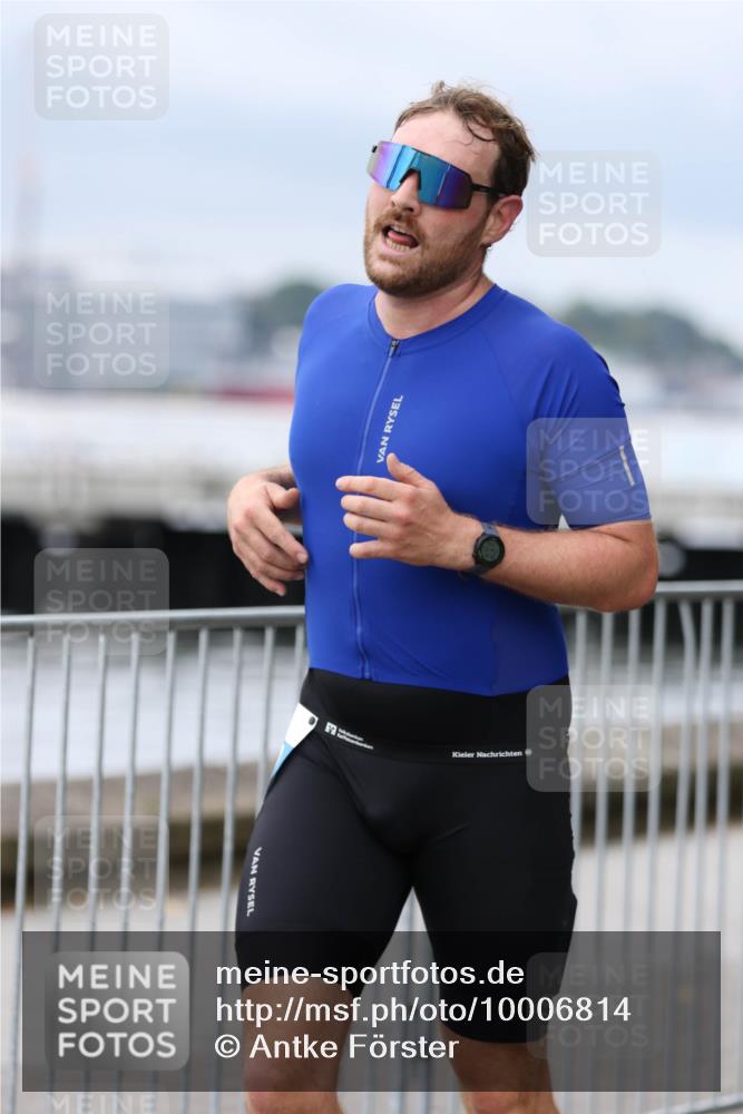 16.08.2026 - KN Förde Triathlon 2026 Antke Förster http://msf.ph/oto/10006814 16.08.2026 12:06:04 Laufen  meine-sportfotos.de
