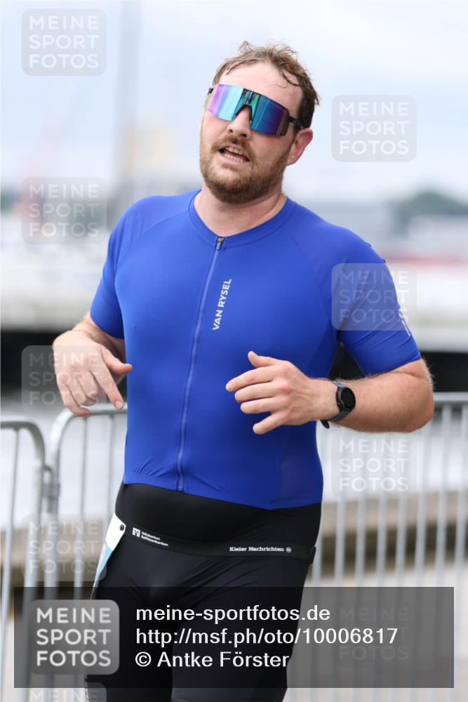 16.08.2026 - KN Förde Triathlon 2026 Antke Förster http://msf.ph/oto/10006817 16.08.2026 12:06:05 Laufen  meine-sportfotos.de