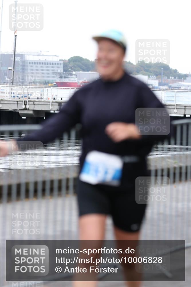 16.08.2026 - KN Förde Triathlon 2026 Antke Förster http://msf.ph/oto/10006828 16.08.2026 10:25:39 Laufen  meine-sportfotos.de