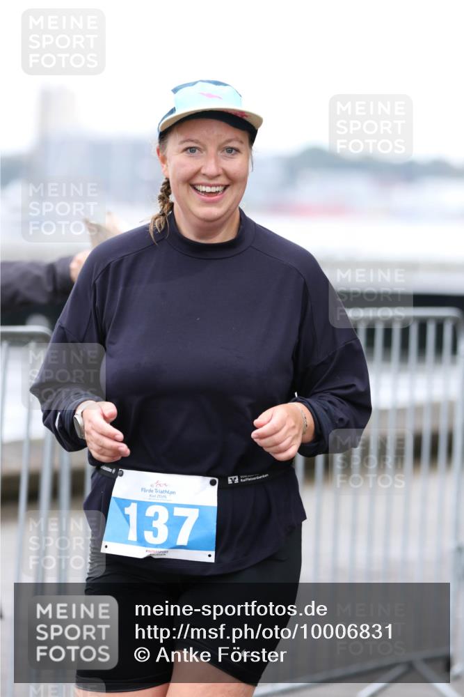 16.08.2026 - KN Förde Triathlon 2026 Antke Förster http://msf.ph/oto/10006831 16.08.2026 10:25:40 Laufen 2026, 137 meine-sportfotos.de