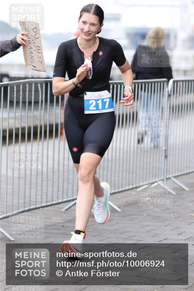 16.08.2026 - KN Förde Triathlon 2026 Antke Förster http://msf.ph/oto/10006924 16.08.2026 10:26:20 Laufen 217 meine-sportfotos.de