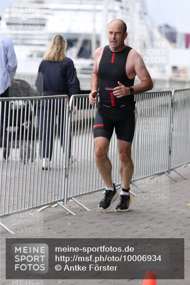 16.08.2026 - KN Förde Triathlon 2026 Antke Förster http://msf.ph/oto/10006934 16.08.2026 12:06:45 Laufen  meine-sportfotos.de