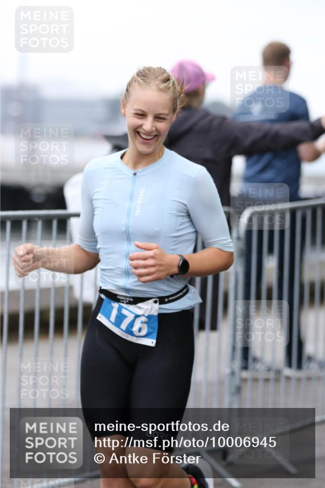 16.08.2026 - KN Förde Triathlon 2026 Antke Förster http://msf.ph/oto/10006945 16.08.2026 10:26:26 Laufen 176 meine-sportfotos.de